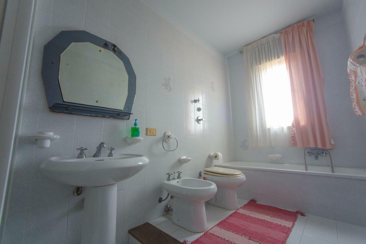 Casa Vacanze L'Orizzonte Aparthotel วาลเดอรีส ภายนอก รูปภาพ