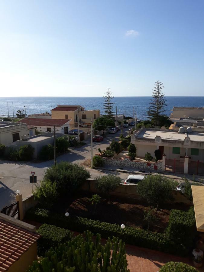 Casa Vacanze L'Orizzonte Aparthotel วาลเดอรีส ภายนอก รูปภาพ